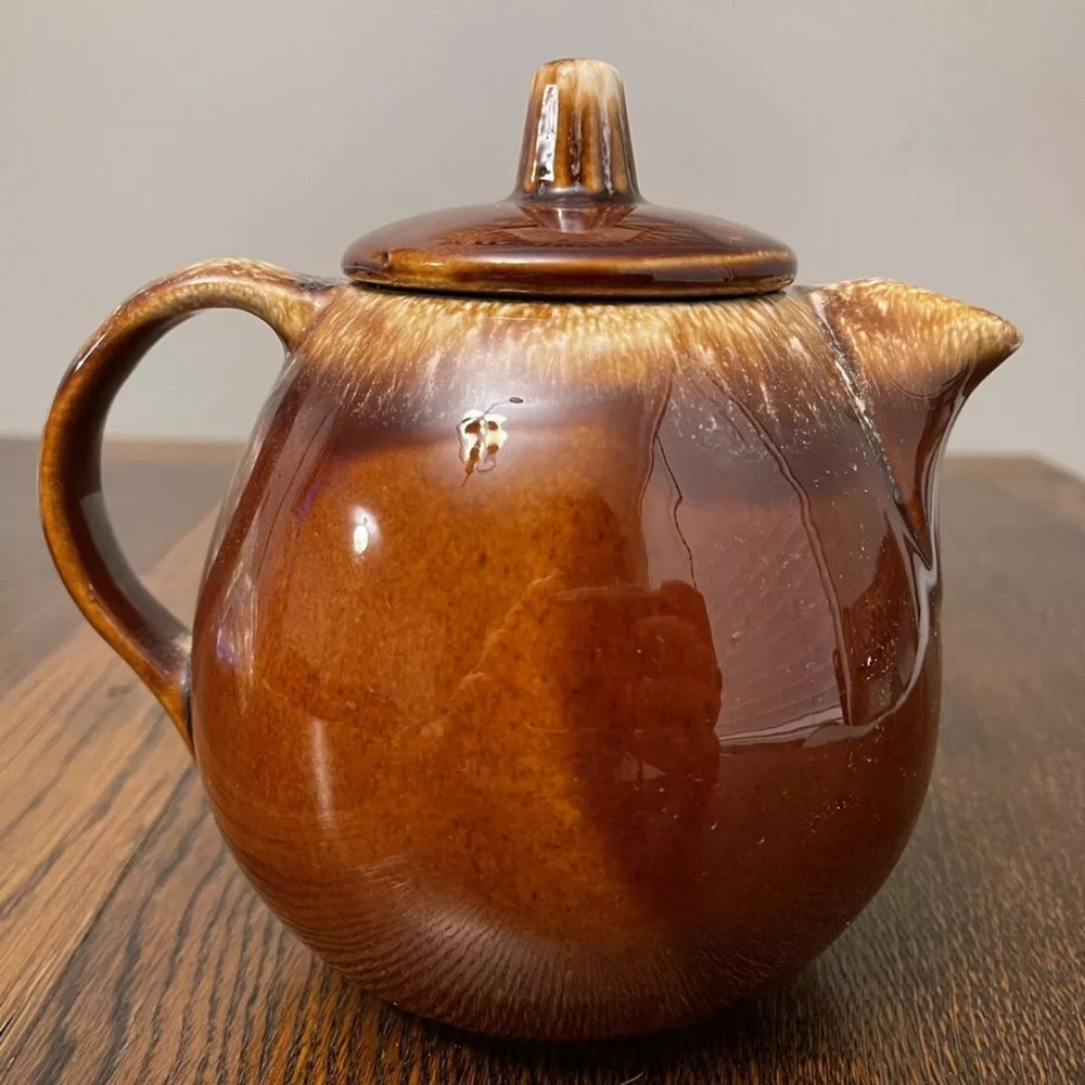 Vintage HULL Brown Drip Pottery Tea Pot w/ Lid Oven Proof  USA
